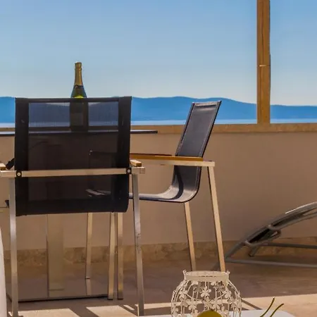 Apartament Allegra Luxury Pisak
