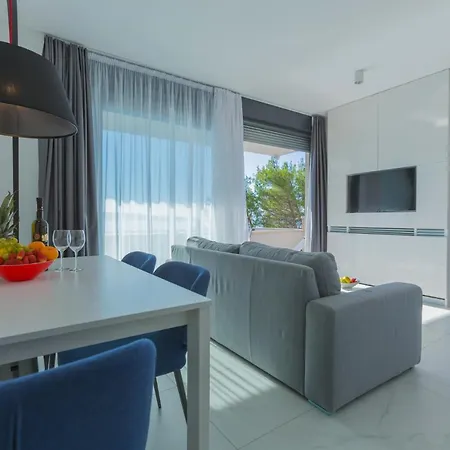 Allegra Luxury Apartment Pisak