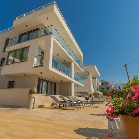 Allegra Luxury Apartment *