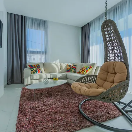 Allegra Luxury Apartment *