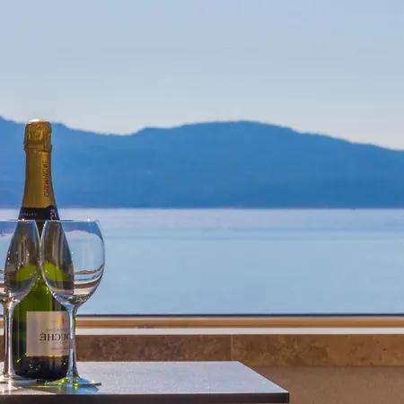 Allegra Luxury