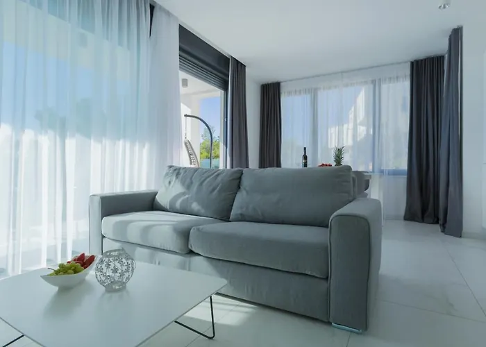 Allegra Luxury Pisak