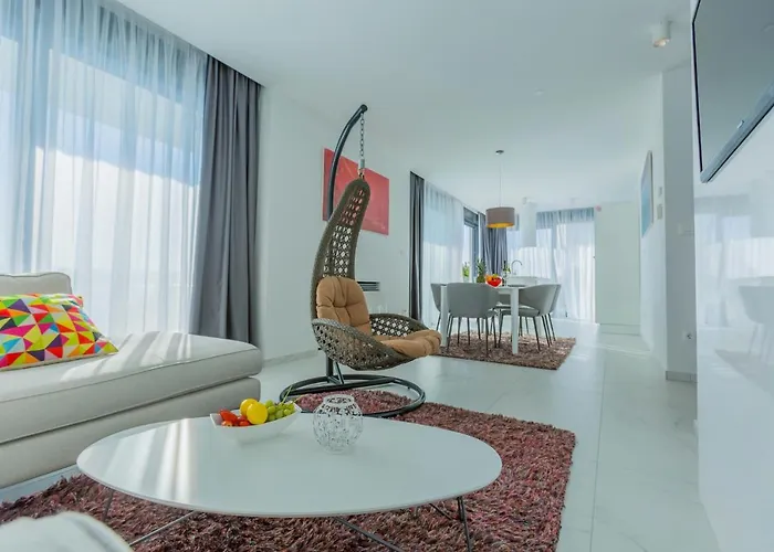 Apartment Allegra Luxury Pisak